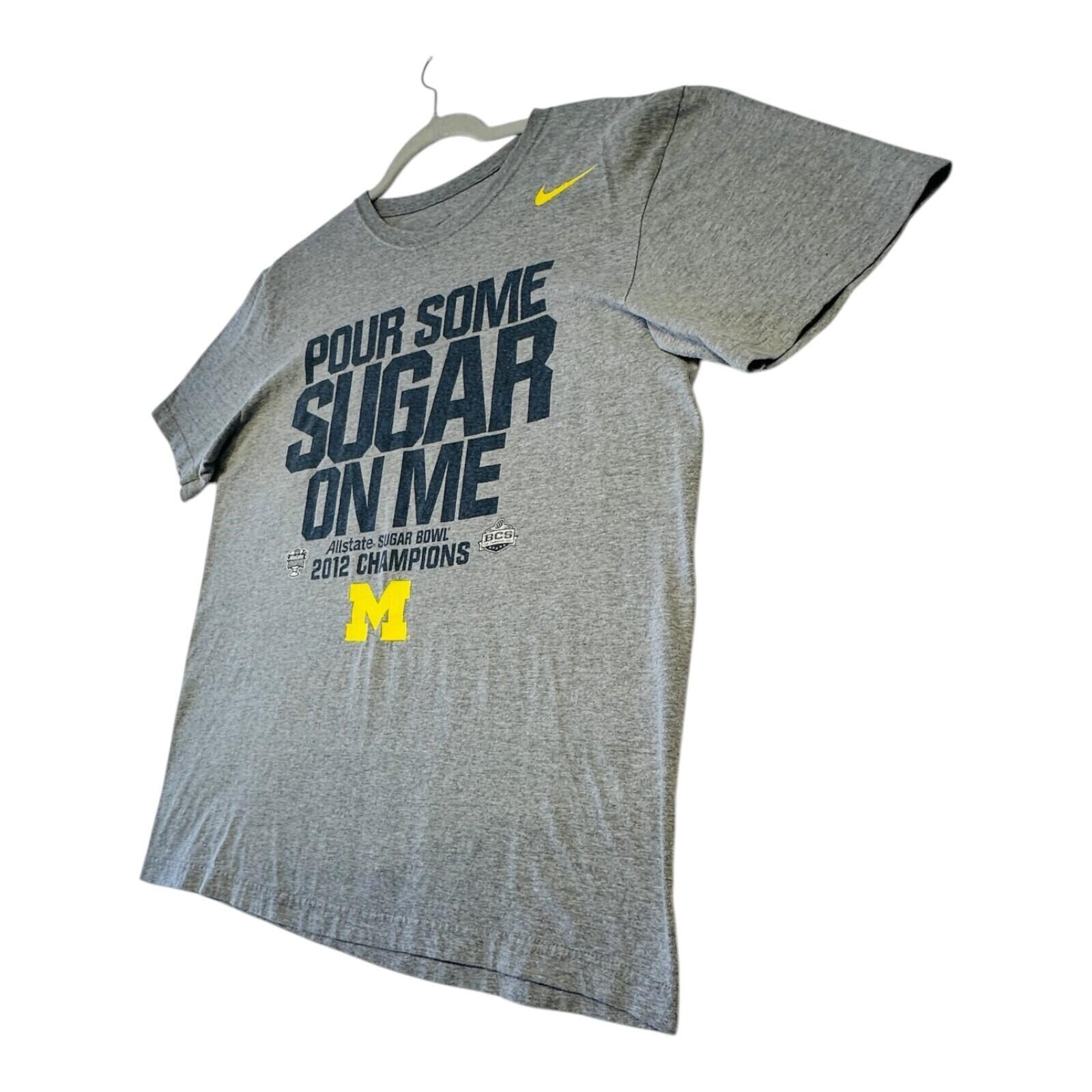 Nike Michigan Wolverines T-Shirt Men's UK Size L Grey
