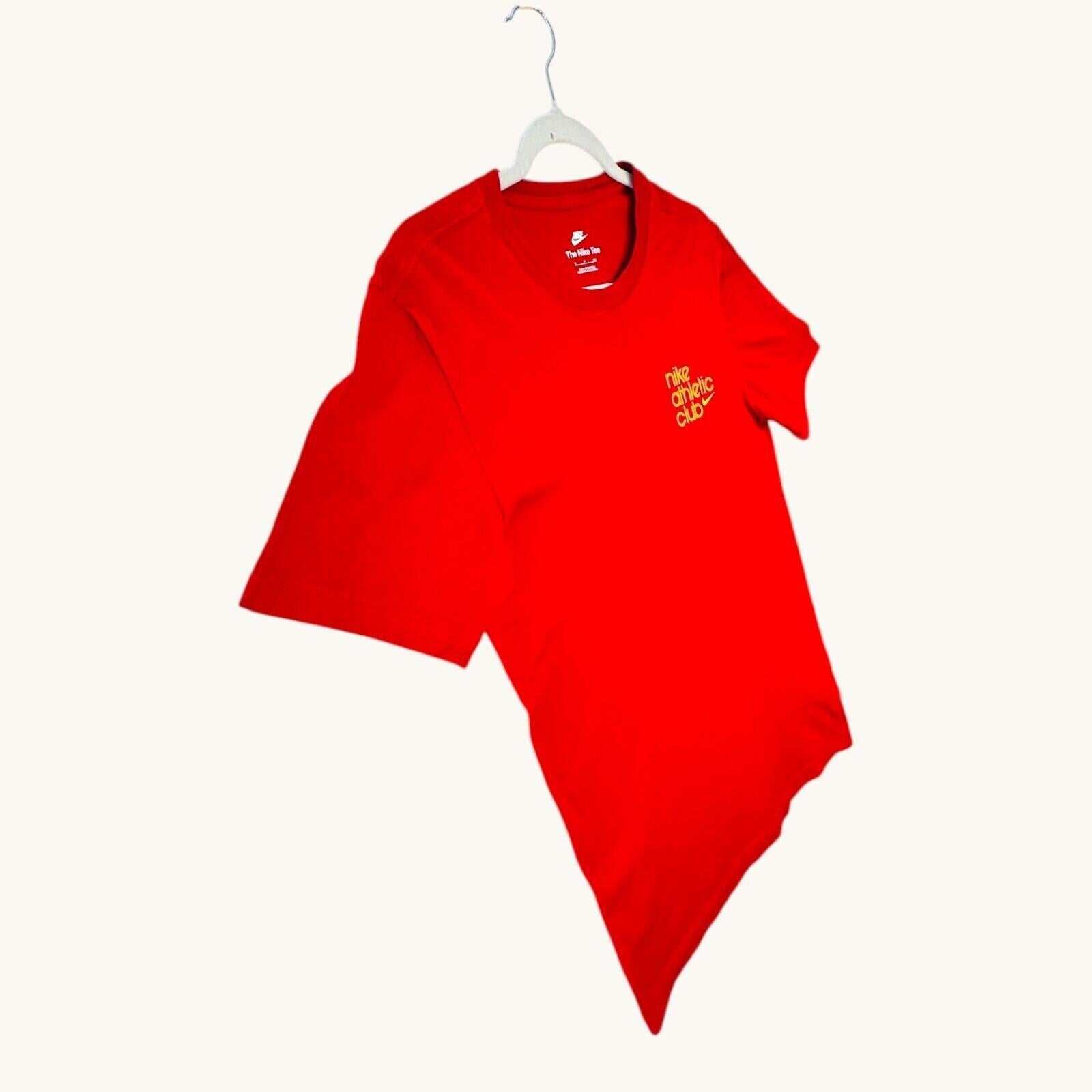 Nike Athletic Club T-Shirt Men's Uk Size S Red Graphic Print