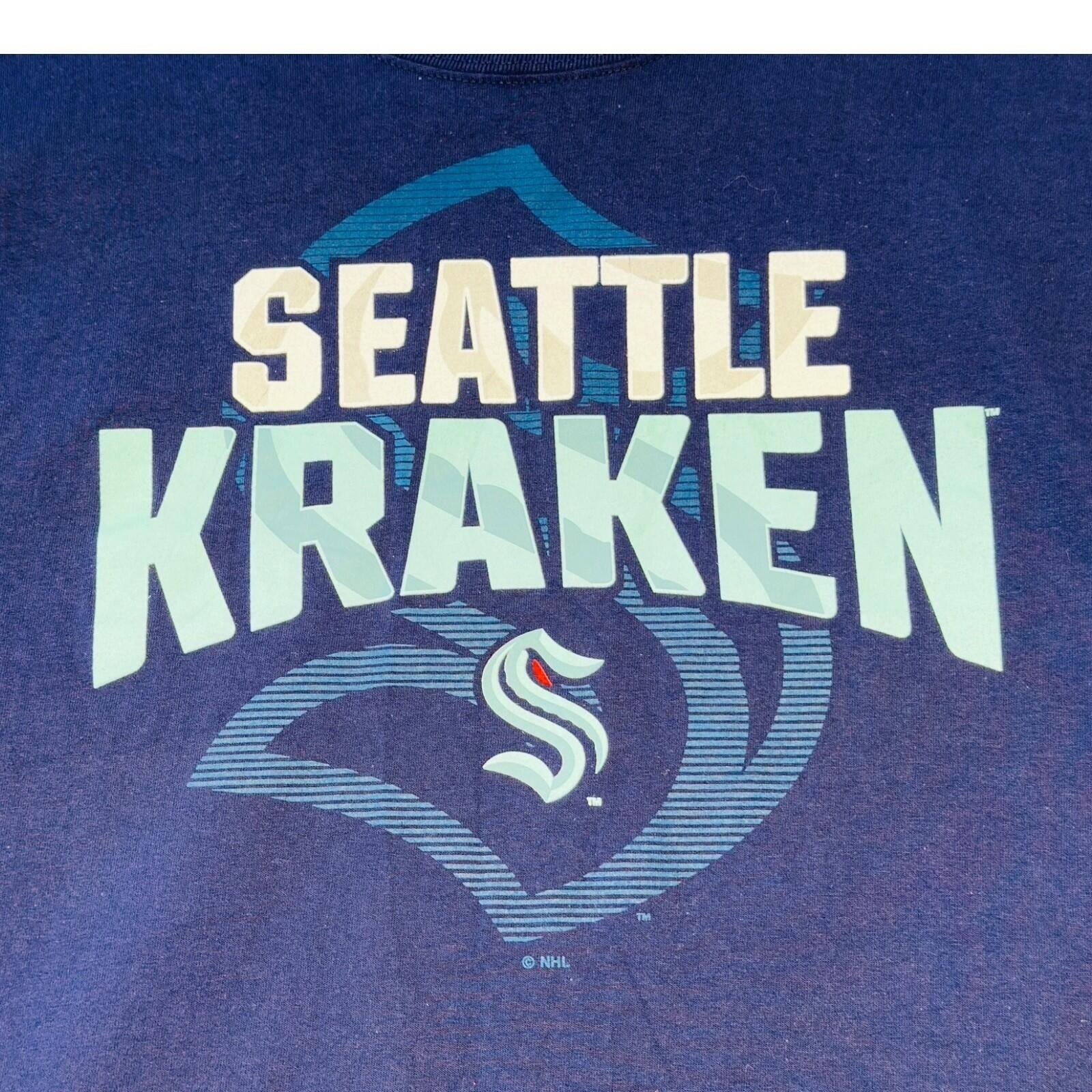 NHL Seattle Kraken T-Shirt Men's Uk Size M Blue Crew Neck