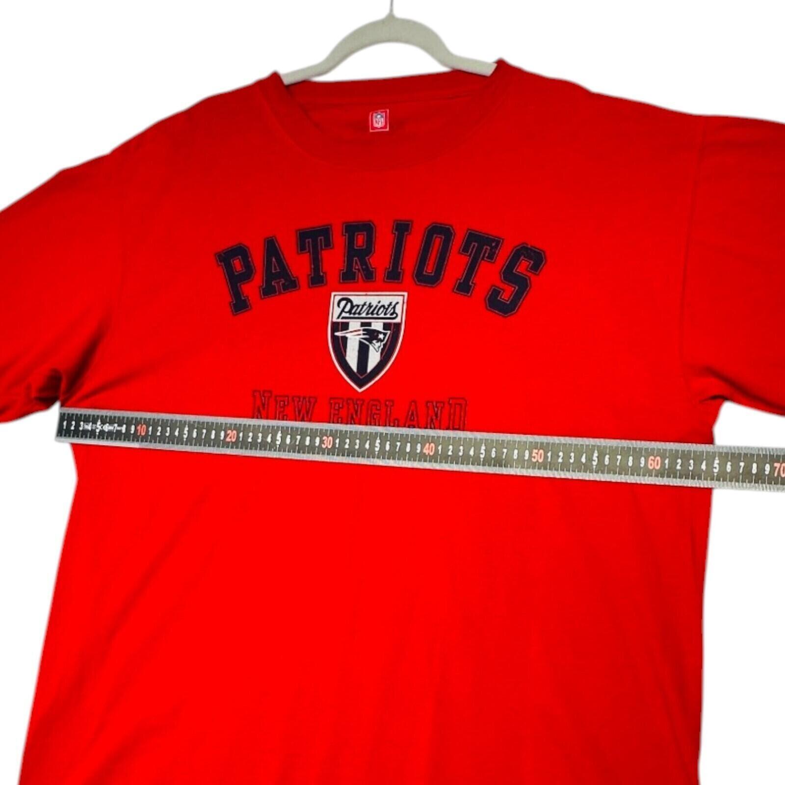 NFL Patriots T-Shirt Men's UK Size XL Red Short Sleeve