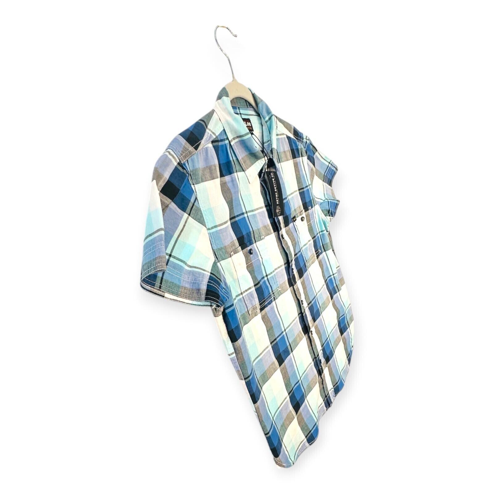 Lee Shirt Men's UK Size M Blue Plaid Pockets Embroidered