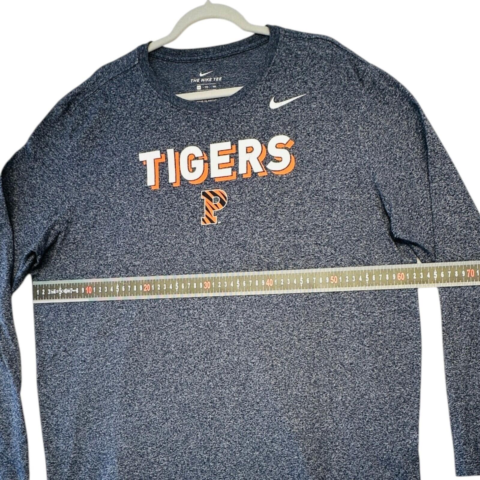 Nike Tigers T-Shirt Men's UK Size 2XL Grey Long Sleeve