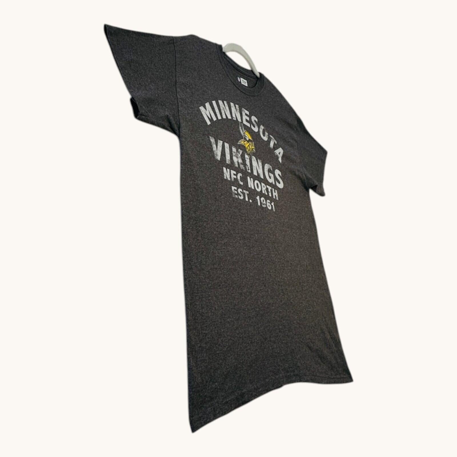 NFL Minnesota Vikings T-Shirt Men's UK Size M Grey Crew Neck