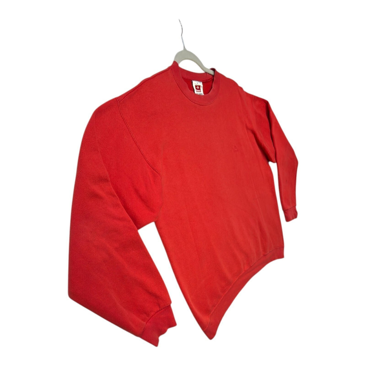 Hanes red crewneck jumper with long sleeves and elasticated cuffs.