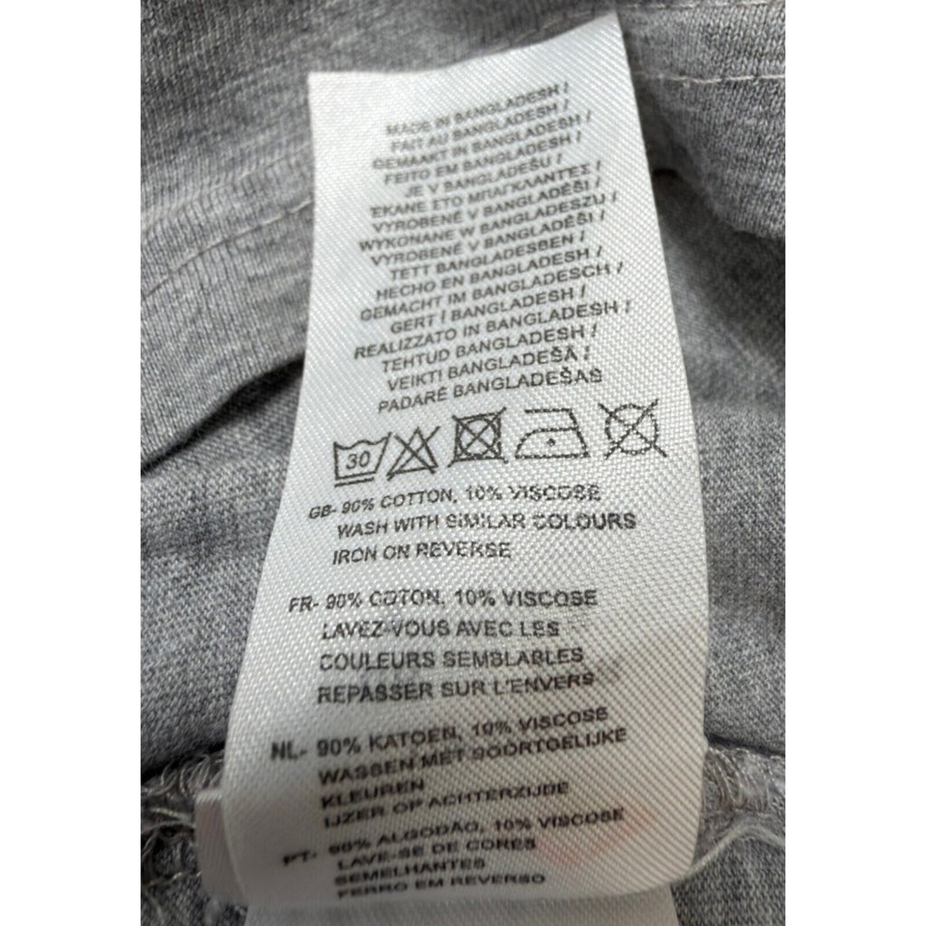 Lee Cooper grey t-shirt short sleeve crew neck with embroidered logo detail.