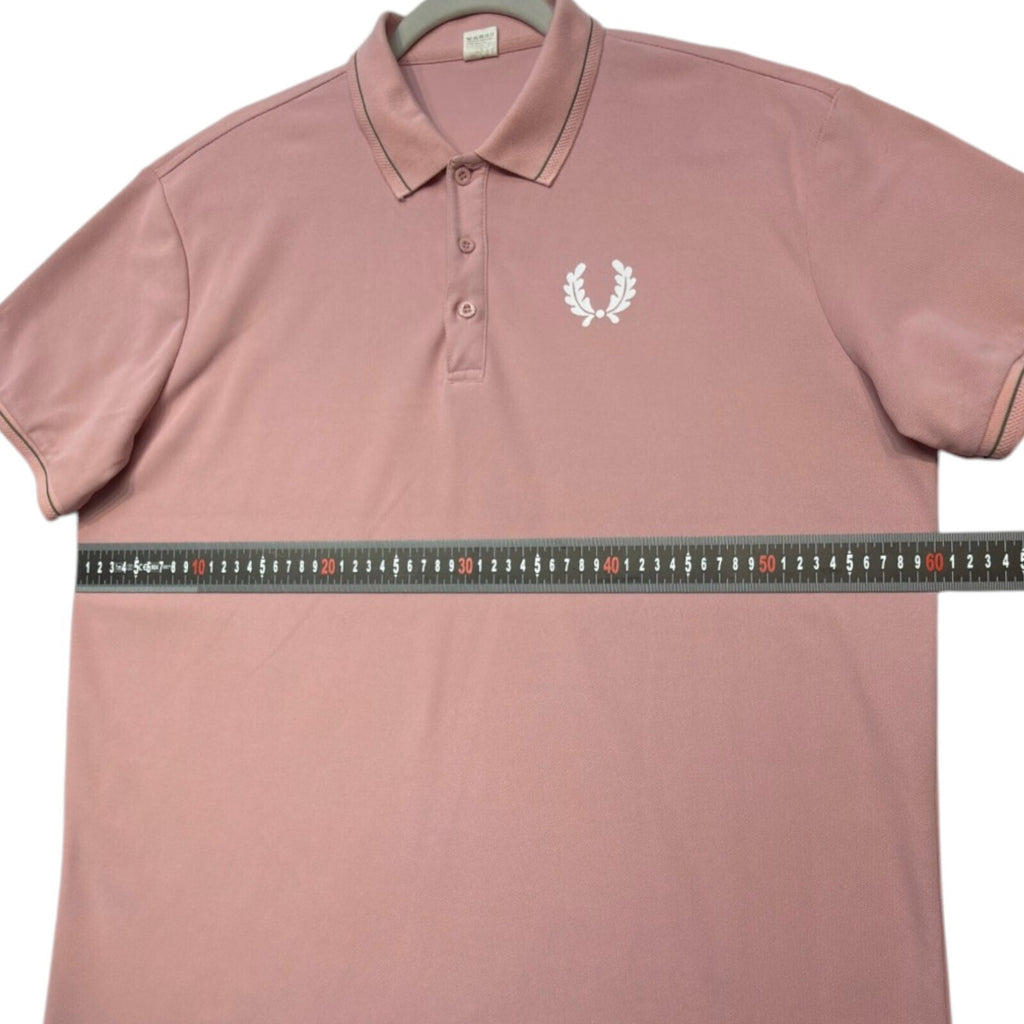 Laurel Wreath pink polo shirt with graphic print and embroidered logo, short sleeves.
