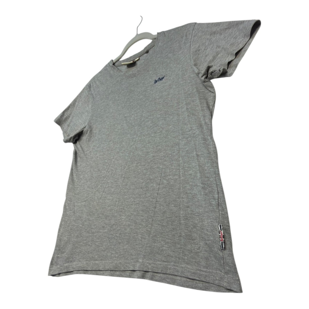 Lee Cooper grey t-shirt short sleeve crew neck with embroidered logo detail.